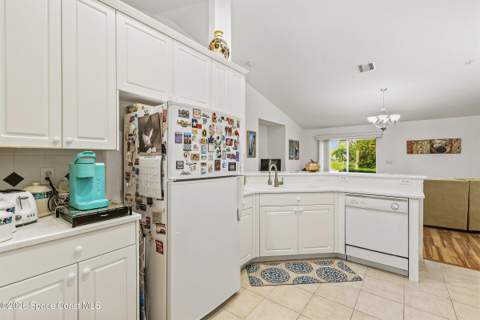 5512 Yaupon Holly Drive, Cocoa FL - photo 23 of 51
