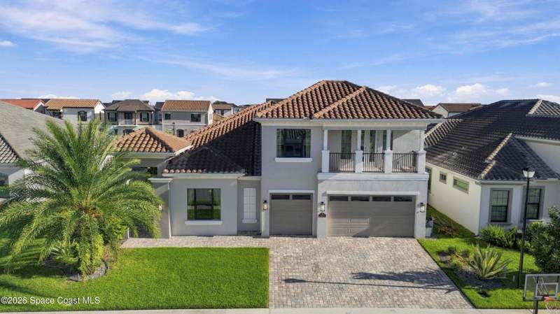 5 bedroom Single Family Residence at 2470 Pescara Court, Reeling Park, Melbourne — photo 3