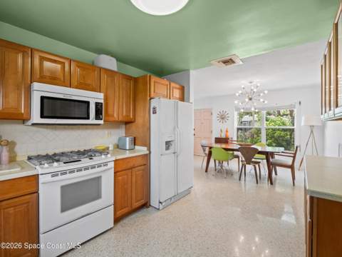 525 Pelican Drive, Satellite Beach FL - photo 13 of 32