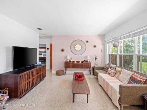 525 Pelican Drive, Satellite Beach FL - photo 7 of 32