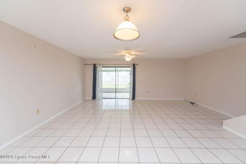 810 Poinsetta Drive #10, Indian Harbour Beach FL - photo 22 of 30