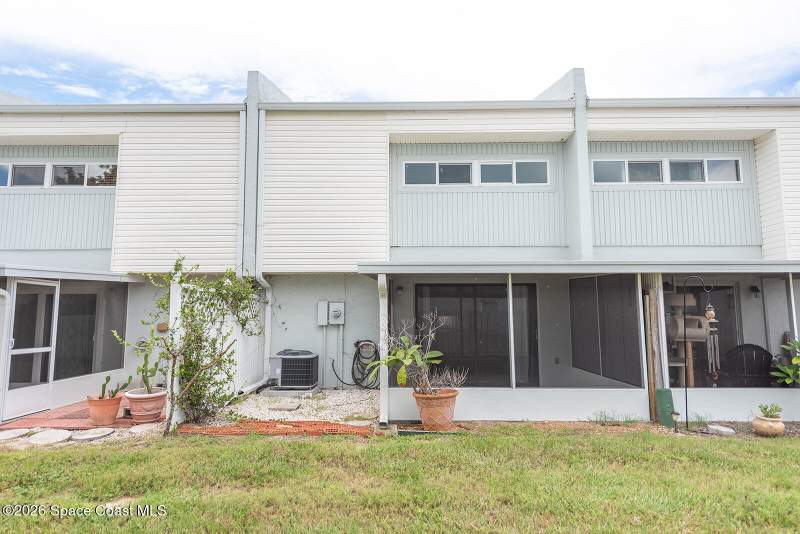 2 bedroom Townhouse at 810 Poinsetta Drive #10, Subd of W 270ft of N 620ft of NW 1/4 of NW 1/4, Indian Harbour Beach — photo 4