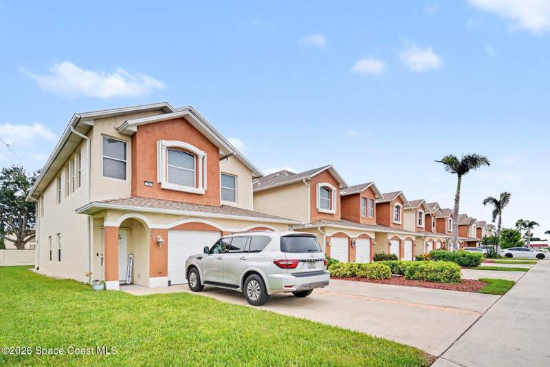 3 bedroom Condominium at 1020 Venetian Drive #102, Venetian Village Condo Ph II Thru Xiii, Melbourne — photo 4