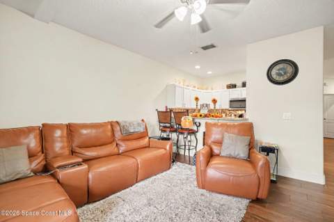 1020 Venetian Drive #102, Melbourne FL - photo 6 of 35
