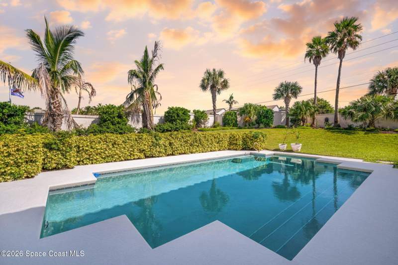 4 bedroom Single Family Residence at 201 Loggerhead Drive, Turtle Bay, Melbourne Beach — photo 2