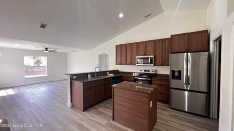 1410 Ruffin Circle, Palm Bay FL - photo 12 of 23
