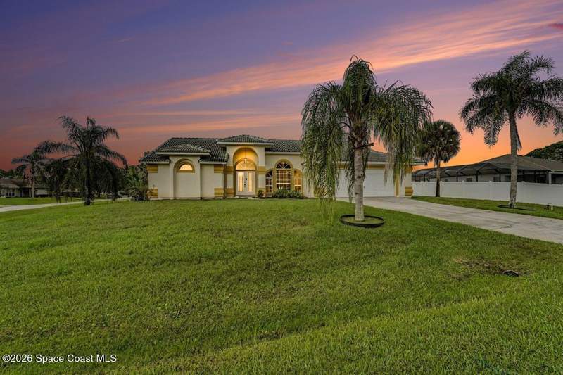 3 bedroom Single Family Residence at 850 Erfurt Street, Port Malabar Unit 48, Palm Bay — photo 2