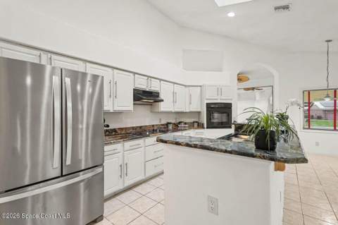 850 Erfurt Street, Palm Bay FL - photo 10 of 28