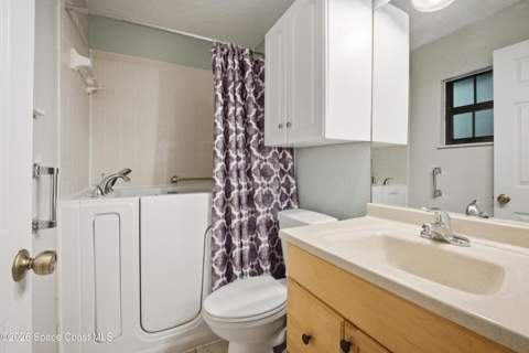1282 Hedgecoth Street, Palm Bay FL - photo 13 of 30