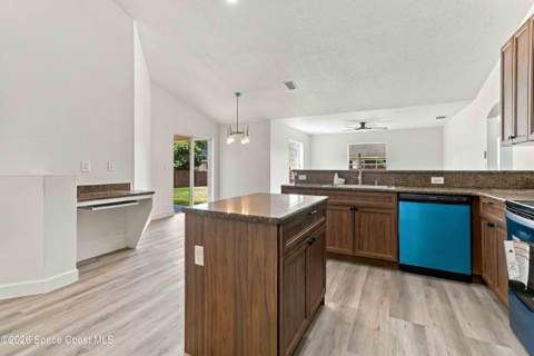 1410 Ruffin Circle, Palm Bay FL - photo 16 of 33