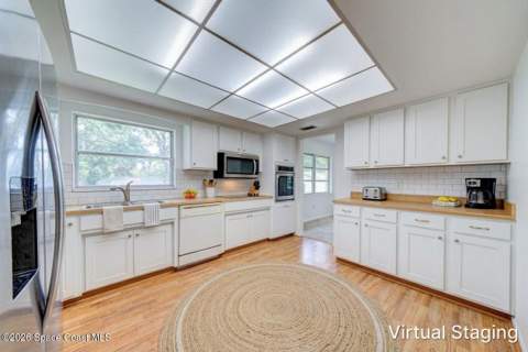 2730 Hickory Hill Court, Titusville FL - photo 19 of 53