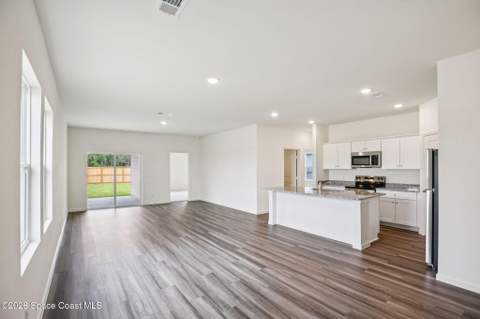 2581 Adler Lane, Mims FL - photo 10 of 26