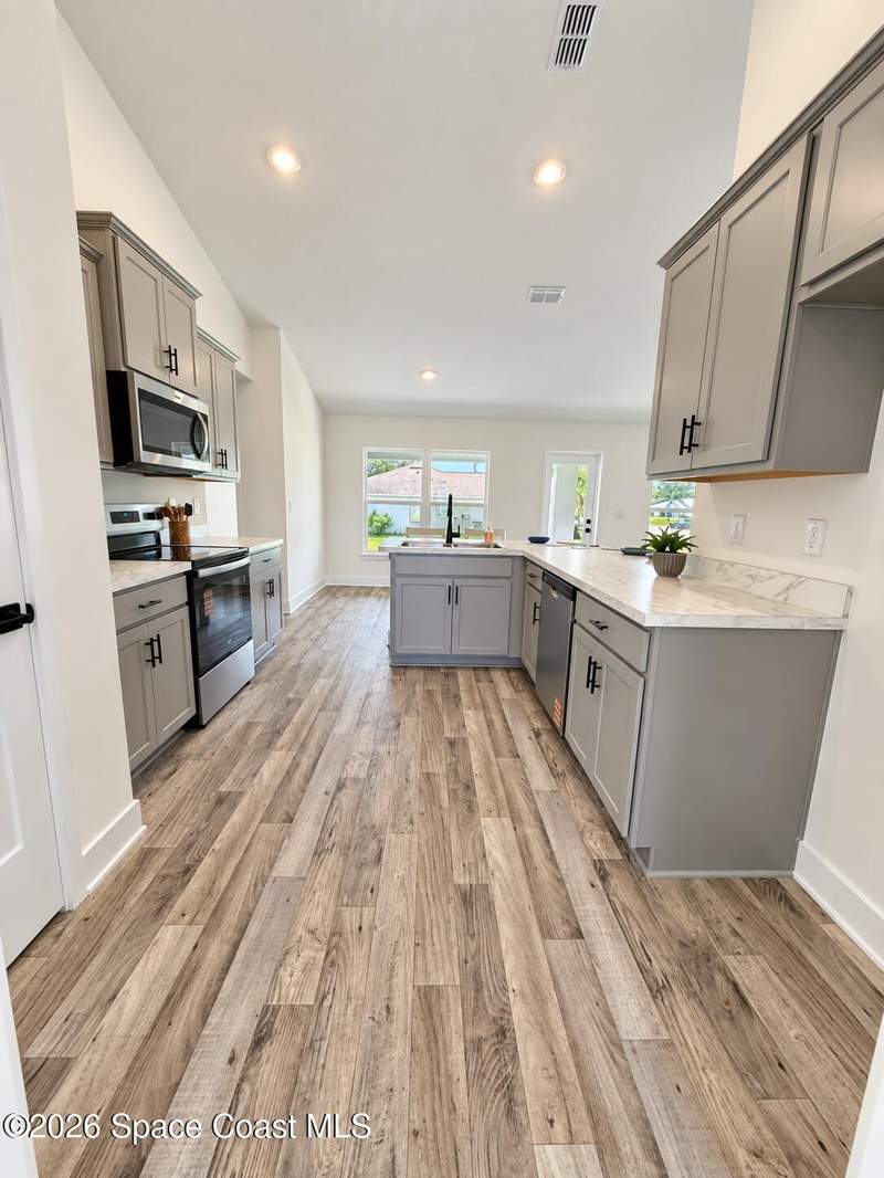 4 bedroom Single Family Residence at 234 Emerson Drive, Port Malabar Unit 48, Palm Bay — photo 3