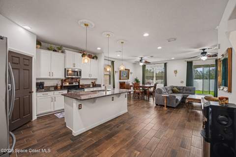 1675 Fuji Drive, Melbourne FL - photo 14 of 40