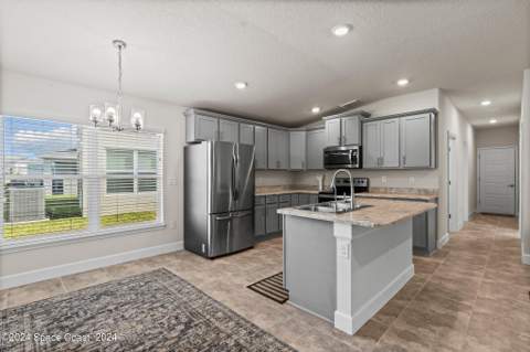 1276 Canfield Circle, Palm Bay FL - photo 8 of 26
