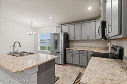 1276 Canfield Circle, Palm Bay FL - photo 10 of 26