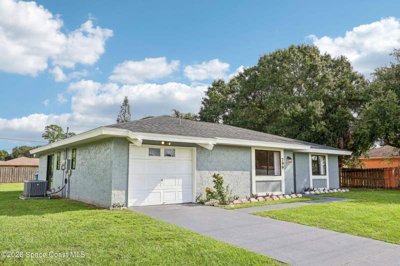 3 bedroom Single Family Residence at 799 Emerson Drive, Port Malabar Unit 45, Palm Bay — photo 3