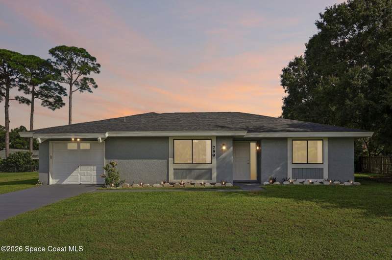 3 bedroom Single Family Residence at 799 Emerson Drive, Port Malabar Unit 45, Palm Bay — photo 2