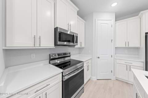 170 Silver Frost Street, Palm Bay FL - photo 13 of 27
