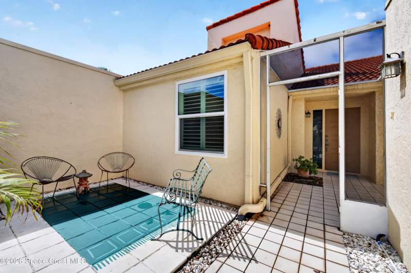 2 bedroom Townhouse at 734 Pine Island Drive, Courtyards Suntree Pud Stage 5 Tract 62 Unit 2, Melbourne — photo 2
