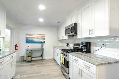 118 Bay Drive, Indian Harbour Beach FL - photo 12 of 44