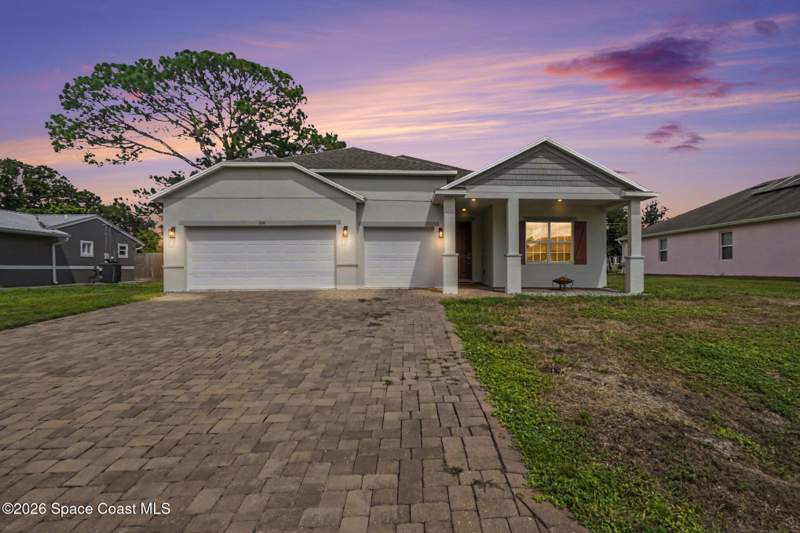 4 bedroom Single Family Residence at 1030 Grapefruit Road, Port Malabar Unit 11, Palm Bay — photo 3