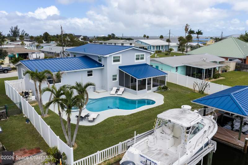 4 bedroom Single Family Residence at 1685 Yates Drive, Pelican Creek Estates Addn No 2, Merritt Island — photo 5