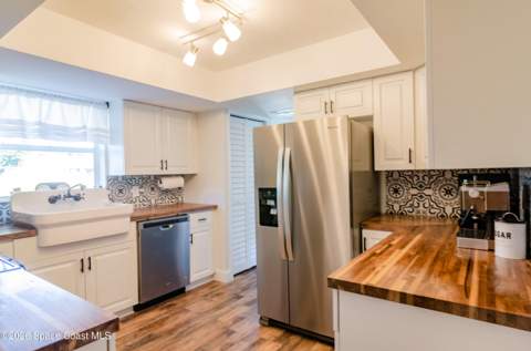 1228 Yacht Club Boulevard, Indian Harbour Beach FL - photo 13 of 44