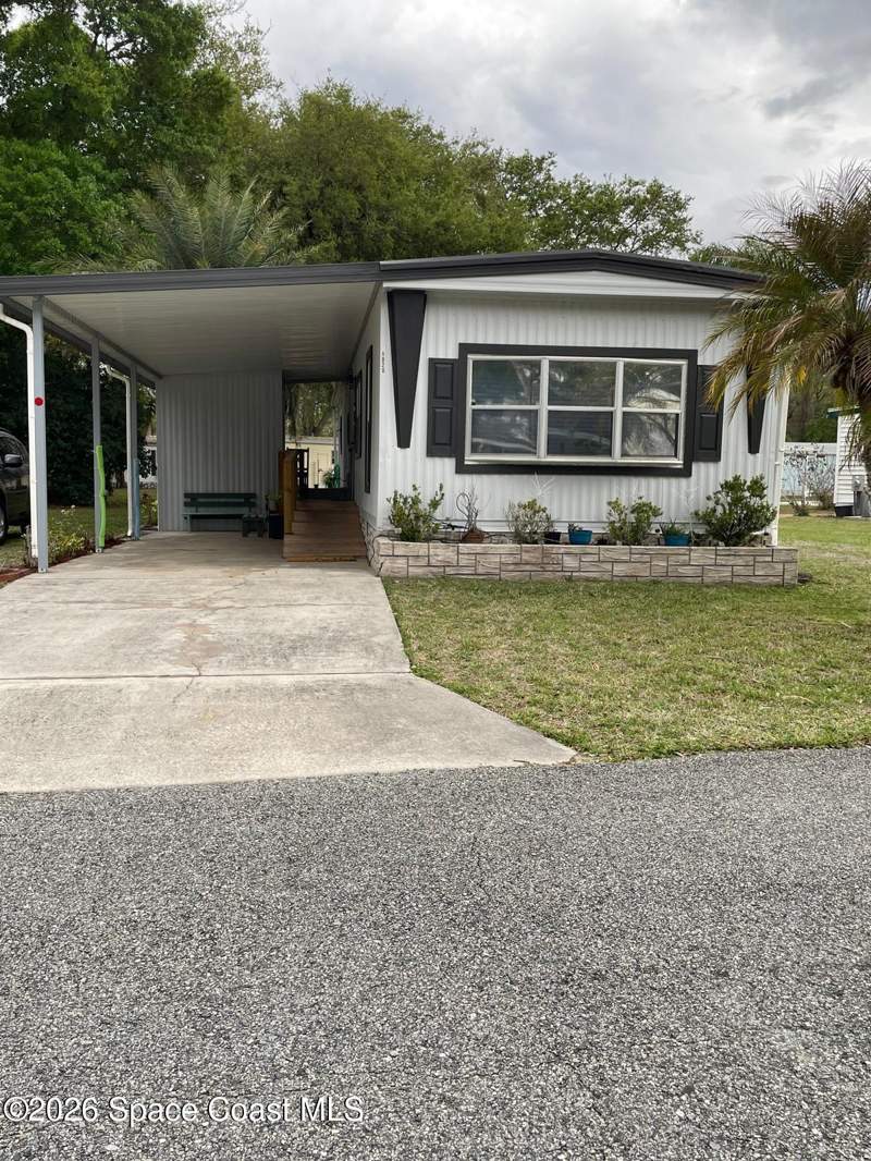 3 bedroom Manufactured Home at 1020 Laurel Court, Port Malabar Holiday Park Unit 1 1st Replat, Palm Bay — photo 2