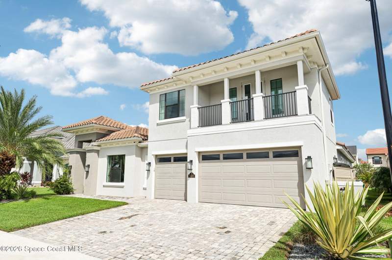 5 bedroom Single Family Residence at 2470 Pescara Court, Reeling Park, Melbourne — photo 2