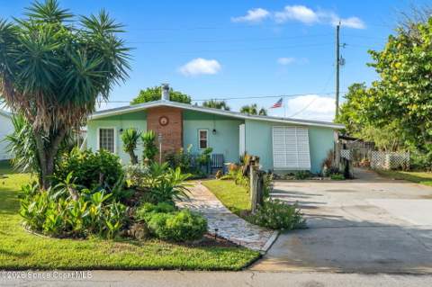 241 Avenida Central, Indialantic FL - photo 8 of 49
