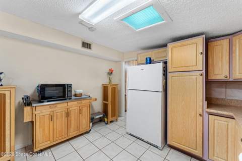 241 Avenida Central, Indialantic FL - photo 22 of 49