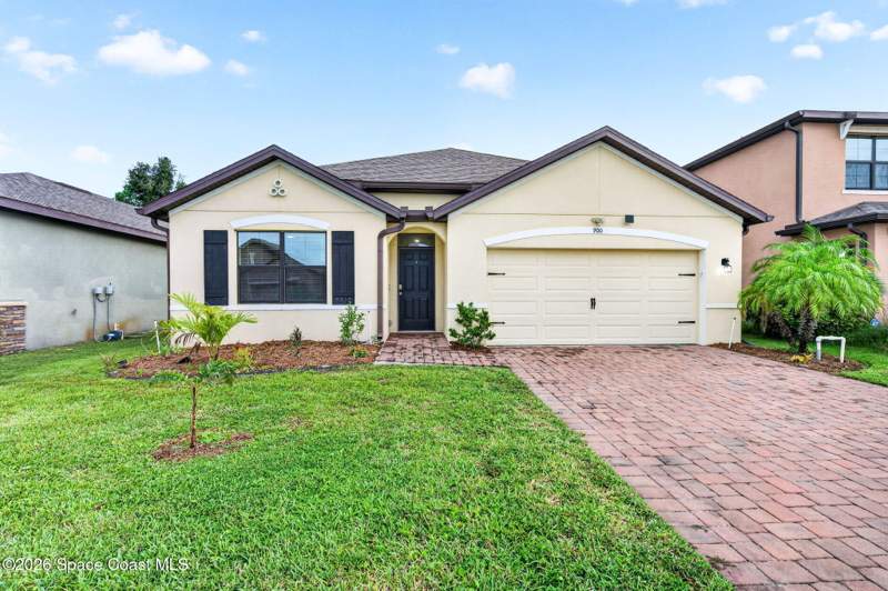 4 bedroom Single Family Residence at 900 Old Country Road South, Preserves at Stonebriar, Palm Bay — photo 4