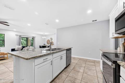900 Old Country Road South, Palm Bay FL - photo 10 of 40