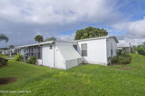 959 Laurel Circle, Barefoot Bay FL - photo 7 of 29