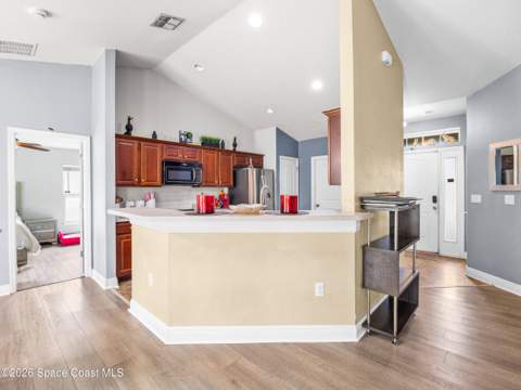 256 Eckert Street, Palm Bay FL - photo 14 of 33