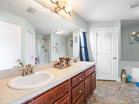 256 Eckert Street, Palm Bay FL - photo 17 of 33