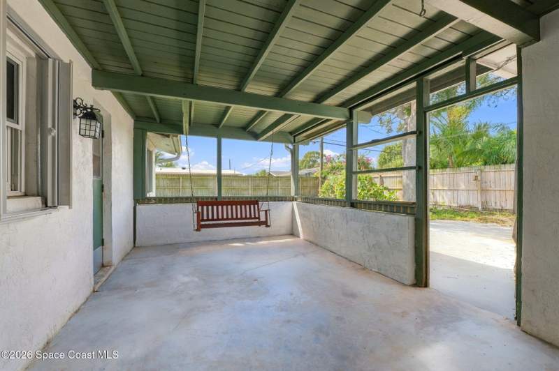 4 bedroom Single Family Residence at 2285 Colony Drive, Colony West Subd Sec 2, Melbourne — photo 3