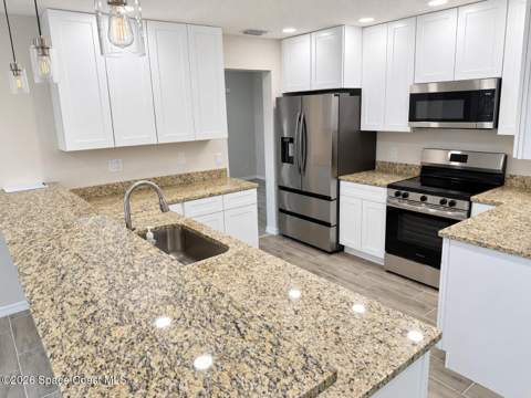 1240 Coventry Circle, Melbourne FL - photo 7 of 19