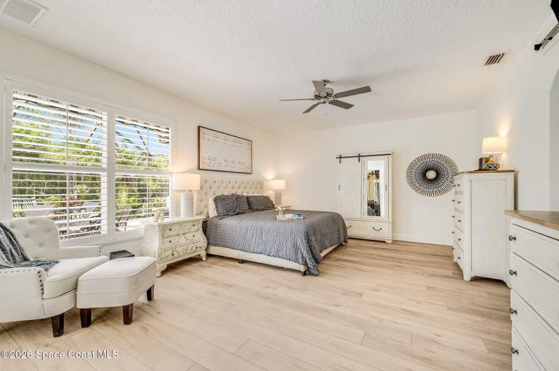 4 bedroom Single Family Residence at 1966 Croghan Drive, Capron Ridge Phase 4, Melbourne — photo 4
