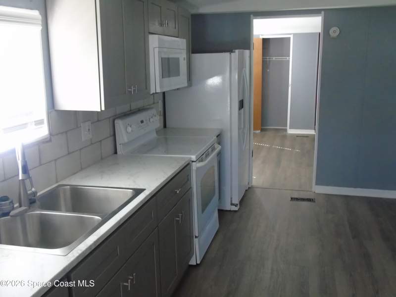 3 bedroom Manufactured Home at 4080 Eucalyptus Place, Cedar Lakes Mobile Home Park Co-Op, Cocoa — photo 5