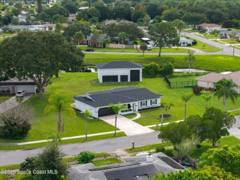 722 Apollo Circle, Palm Bay FL - photo 6 of 65