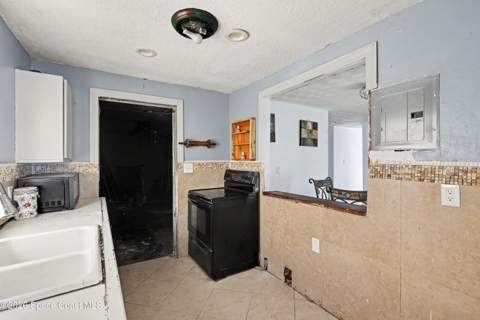 819 Almond Boulevard, Melbourne FL - photo 12 of 21