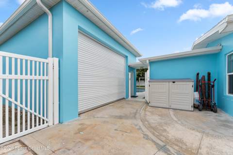 200 Sea Crest Drive, Melbourne Beach FL - photo 10 of 61