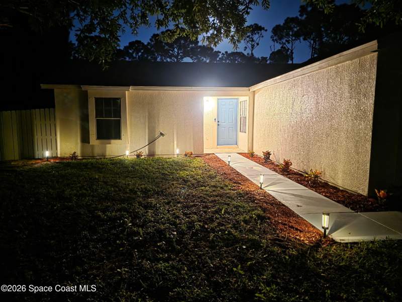 3 bedroom Single Family Residence at 729 Hawkins Avenue, Port Malabar Unit 36, Palm Bay — photo 2