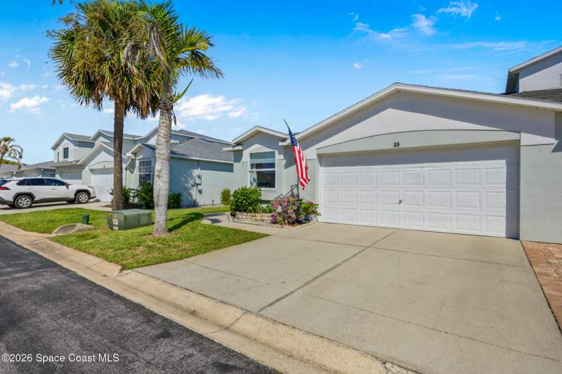 3 bedroom Townhouse at 35 Sunset Street, Unrecorded Barberry Per Sb 7 Pgs 91 92 93, Satellite Beach — photo 3