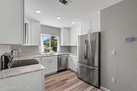924 Gables Way, Melbourne FL - photo 13 of 34