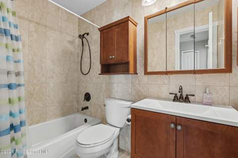 924 Gables Way, Melbourne FL - photo 18 of 34