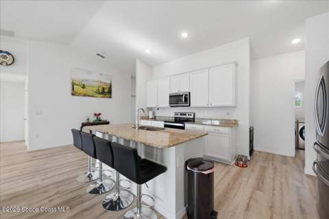 415 Aviation Avenue, Palm Bay FL - photo 10 of 33
