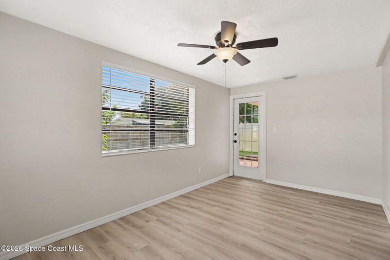 3 bedroom Single Family Residence at 1909 Oakwood Drive, Sunwood Park No 6, Melbourne — photo 5